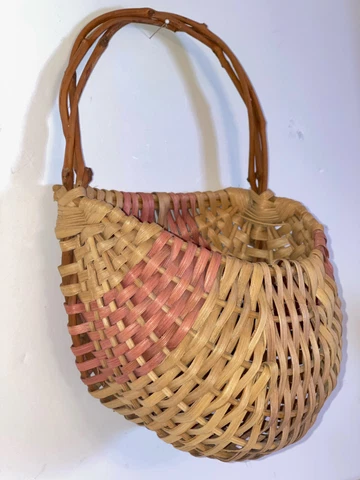VINTAGE FOLK ART WALL HANGING BASKET. Very Nice. BEAUTIFUL!  HAND MADE Cover