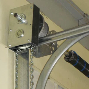 Manueller Kettenantrieb für Deckensektionaltore 1:4 | Haspelantrieb Sektionaltor - Bild 1 von 2