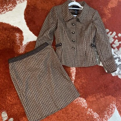 Conjunto de falda traje Etcetera para mujer 2 chaqueta de tweed forrada patrón increíble y detalles Foto 1 de 4