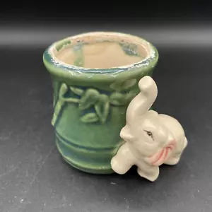 Vaso fioriera ceramica vintage elefante portafortuna tronco verde bambù asiatico - Foto 1 di 8
