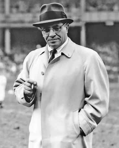 Green Bay Packers VINCE LOMBARDI Glossy 8x10 Photo Football Print Poster HOF 71 Cover