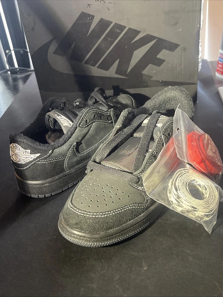 Jordan 1 Retro Low OG SP x Travis Scott Black Phantom - 1 yr (new in box) - Image 1 of 4