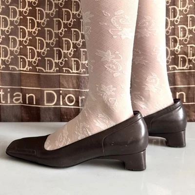 Vintage Y2K Bruno Magli Oficina Cuero Puntera Cuadrada Gatito Tacones en Marrón Frío Foto 1 de 4