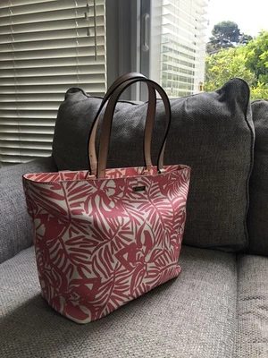 BLACK FRIDAY SALE Kate Spade Jules Grant Stret Tote - Image 1 of 4