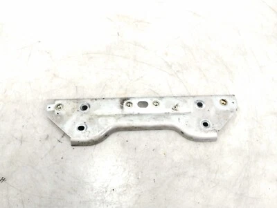 Triumph Daytona 955i 2002 subchasis trasero asiento tanque soporte de montaje central Foto 1 de 4