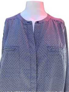 Dalia Collection Top Gr. 1x blau schwarz geometrisches Muster versteckte Knöpfe Schlitz am Saum - Bild 1 von 14