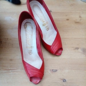 Manfield Sale \u0026 Outlet → Aanbiedingen 2022