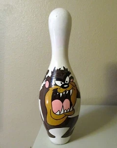 Pintado a Mano TAZMANIAN DEVIL - BOLICHE - Enorme Callejón Tamaño Completo Usado - Imagen 1 de 4