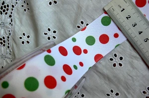 WHITE with RED & GREEN Random Spots Grosgrain 100% Poly 5Met 38mmW MayArts LRD4 - Picture 1 of 4