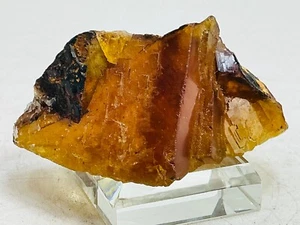 Bastnäsite Crystal is a rare-earth element carbonate fluoride mineral 260 carats - Foto 1 di 10