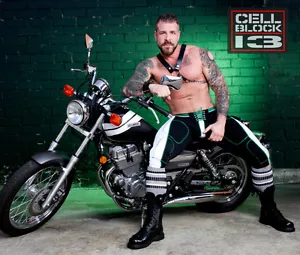 LAST ONE! Vintage Cellblock 13 Men's Enforcer Football Pants - Picture 1 of 5