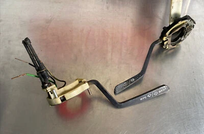 Juego combinado de interruptor de lavadora de señal de giro y limpiaparabrisas 914, Porsche 914 '70-'75 Foto 1 de 4