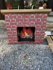 Vintage Faux Country Christmas Fireplace Cardboard 1999 USA Made In Box Decor 3D - Picture 1 of 9