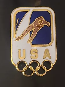 Spilla Olimpica 2026 Milano Cortina Italia, USA NOC Team Pin Pattinaggio di Velocità - Foto 1 di 1