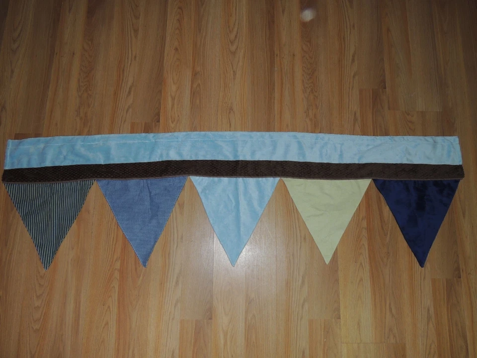 NOJO AHOY MATE CENEFA BANDERAS AZUL VERDE MARRÓN IMITACIÓN GAMUZA FELPA Foto 1 de 3