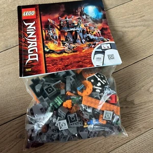 LEGO Reise zu den Totenkopfverliesen - 71717 NINJAGO (71717) - Bild 1 von 2
