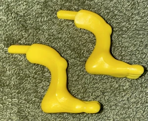 1999 Cootie Game - Replacement Part - Pair Of Bare Feet Legs - Picture 1 of 3