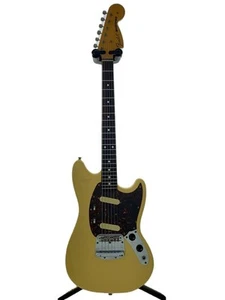 Fender Japan MG69-65/YWH Electric Guitar - White - 22 Frets - With Gig Case - Picture 1 of 8