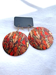 Modeschmuck Ohrringe für Damen Größe 2 1/2 cm rundum nie getragen - Bild 1 von 2