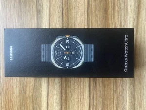 Samsung Galaxy Watch Ultra SM-L705F, 47mm LTE Titanium Silver - Picture 1 of 3