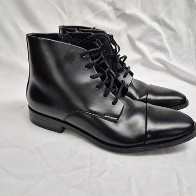 Botas Darsey Calvin Klein para hombre 10,5 M charol negro punta redonda corbata Foto 1 de 4
