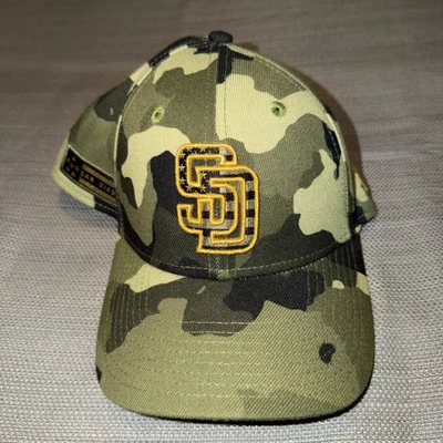New Era San Diego Padres Camuflado 39THIRTY Sombrero Ajustado Para Hombre Pequeño Mediano Foto 1 de 4