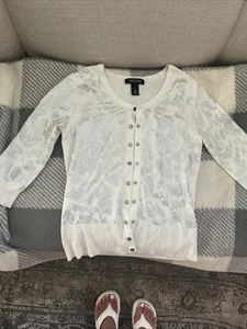 White House Black Market WHBM Cardigan Women’s Small White w/Silver Floral - Picture 1 of 7