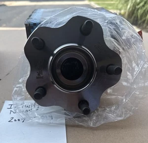 Mac Pearson wheel hub Chrysler cars 1995-2006 Part #512154. New Old Stock - Bild 1 von 10