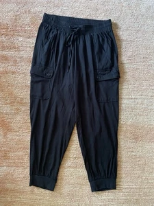 Torrid schwarze Cargo Jogginghose Gr. 00/M Viskose Mischung Stretch Damen Freizeit - Bild 1 von 8