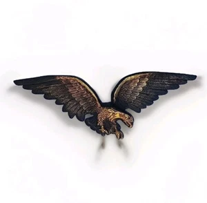 Placa American Bald Eagle 29" decoración de pared tono latón dorado plástico hecha en EE. UU. - Imagen 1 de 9