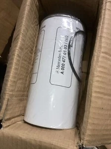 GENUINE MERCEDES FUEL FILTER 0004770103 - Picture 1 of 2
