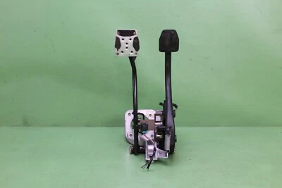 1997 BMW Z3 MANUAL TRANSMISSION CLUTCH BRAKE PEDAL ASSEMBLY 1161962 OEM - Image 1 of 4