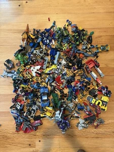 Gran lote a granel transformadores desde 2000 hasta recientes para piezas - Imagen 1 de 10