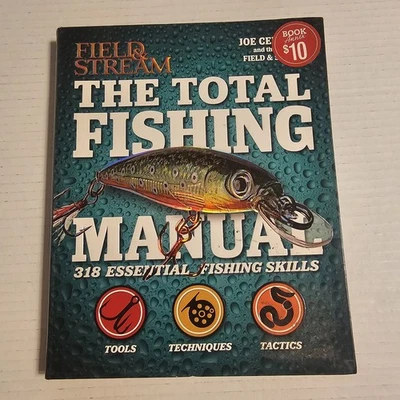 Field & Stream The Total Fishing Manual: 317 Essential Fishing Skills - Image 1 of 4