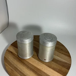 "Salero y pimentero de aluminio de 3,5""" - Imagen 1 de 4