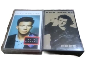 Rick Astley Hold Me in Your Arms/Free 2 Cassette Lot RCA Records 1988,1991 - Foto 1 di 9