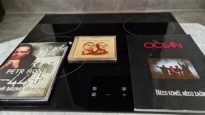 Set Books & CD Ocean   Czech Language. - Bild 1 von 2