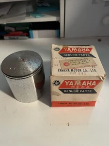OEM Yamaha SL292 Piston 839-11636-00 - Picture 1 of 1