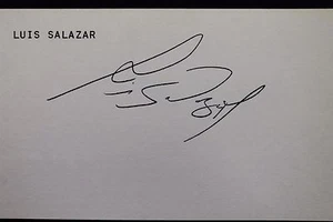Luis Salazar Padres White Sox Tigers Autographed 3x5 Signed Index Card JSA 17D - Picture 1 of 4