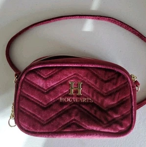 H&M Harry Potter Hgwarts Small Purse Clutch Red Maroon Velvet Polyester Gold - Picture 1 of 7