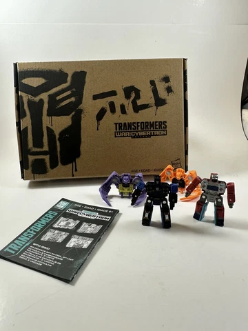 Transformers War For Cybertron WFC Soundwave Soy Patrol Micromaster 3rd Unit Cover