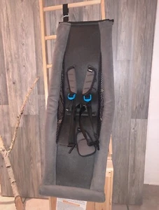 Thule Chariot Infant Sling Babysitz für Anhänger - Bild 1 von 2