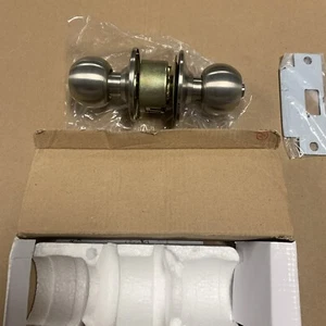 Imperial GLC-5140B-626 Storeroom Knob Set Brushed Chrome - Picture 1 of 12
