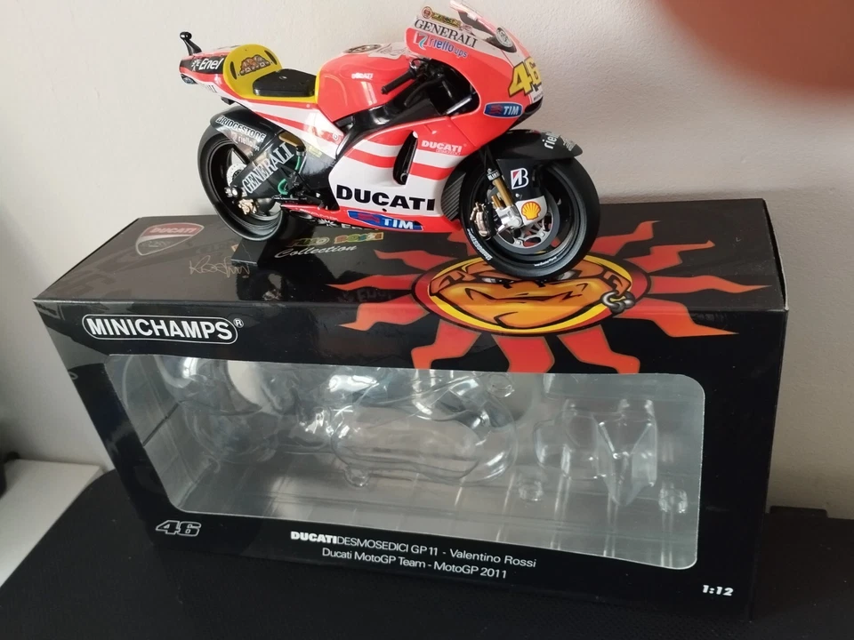 DUCATI ROSSI MINICHAMPS 2011 AU 1/12 - Photo 1/1