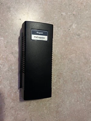 gigabit PoE injector PoE-I100g with power cord - Image 1 of 4