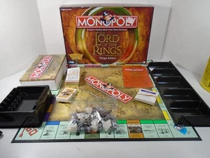 PARKER BROTHERS--THE LORD OF THE RINGS TRILOGY EDITION--MONOPOLY GAME BOARD GAME - Picture 1 of 9