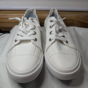 Blowfish Malibu White Sz 9 - Picture 1 of 9