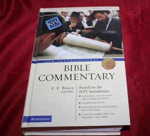 New International Bible Commentary - Hardcover By Bruce, F. F. - VERY GOOD - Picture 1 of 7
