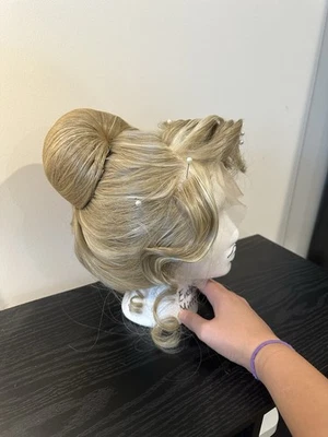Cinderella Cosplay Wig Adult - Image 1 of 4