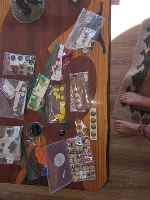 Buttons All Colors An d Sizes  - Image 1 of 4